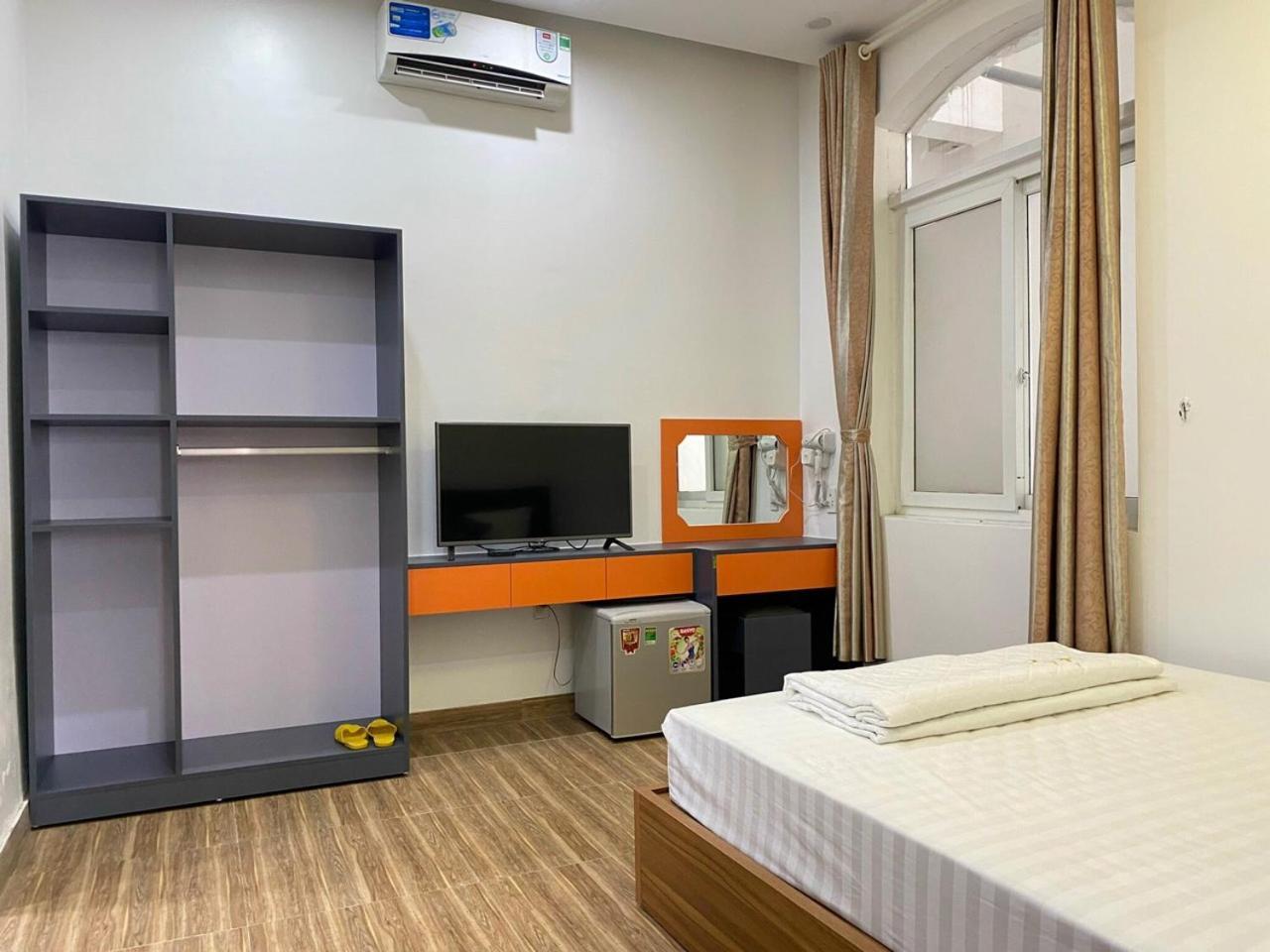 Holiday Hotel 2 Hai Phong Bagian luar foto